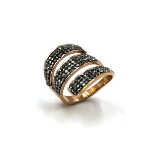 Δαχτυλίδι ατσάλι σε ροζ χρυσό με τρεις σειρές μαύρες πέτρες swarovski